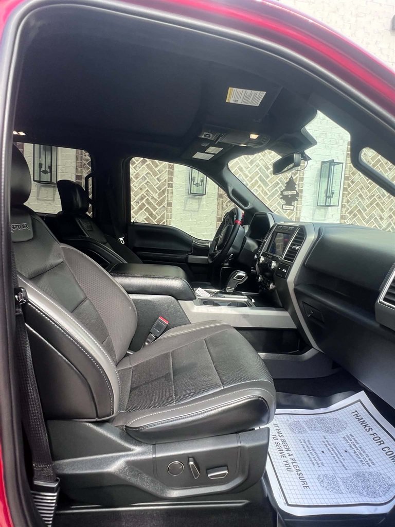 2019 Ford F-150 - $36,900