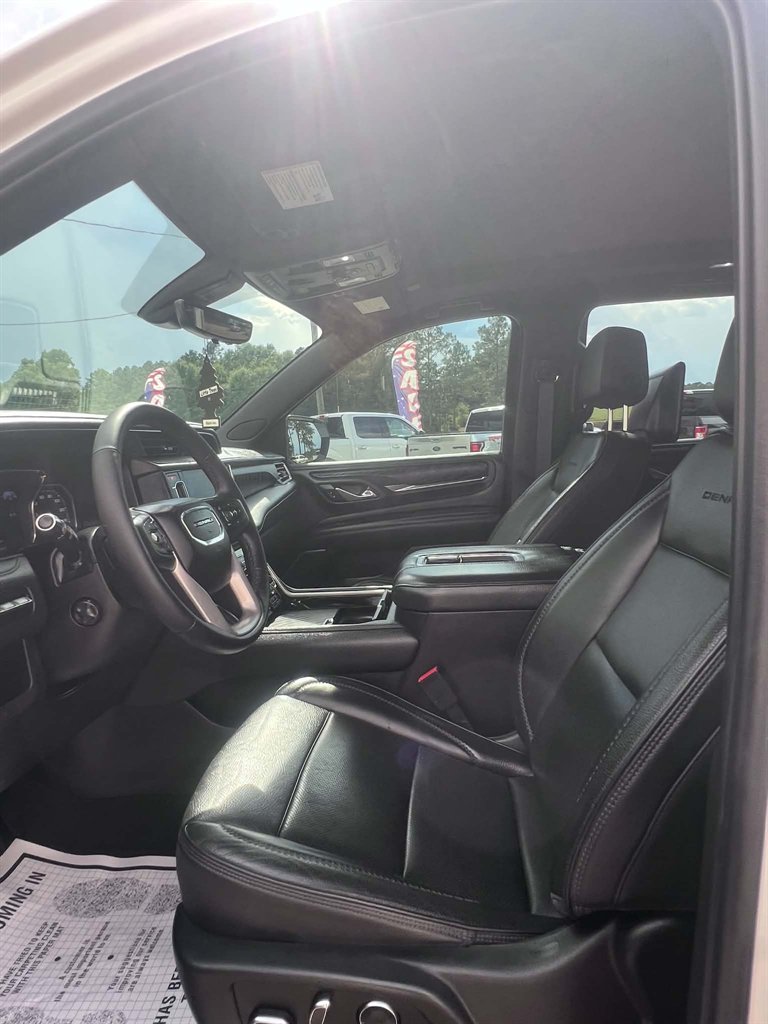 2021 GMC Yukon - $45,900