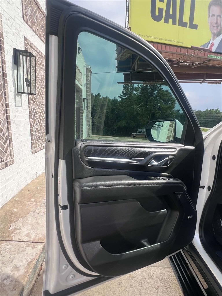 2021 GMC Yukon - $45,900