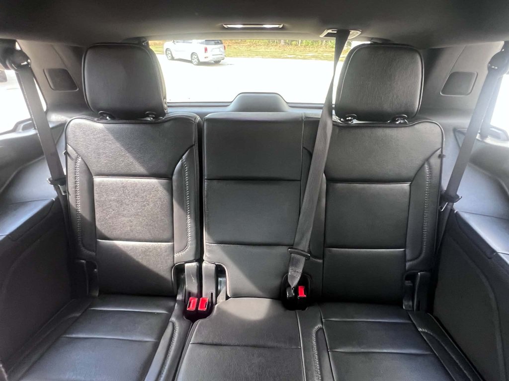 2021 GMC Yukon - $45,900