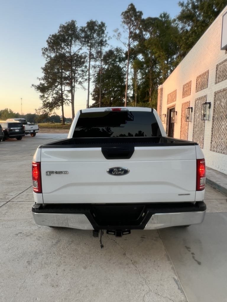 2015 Ford F150 XLT photo