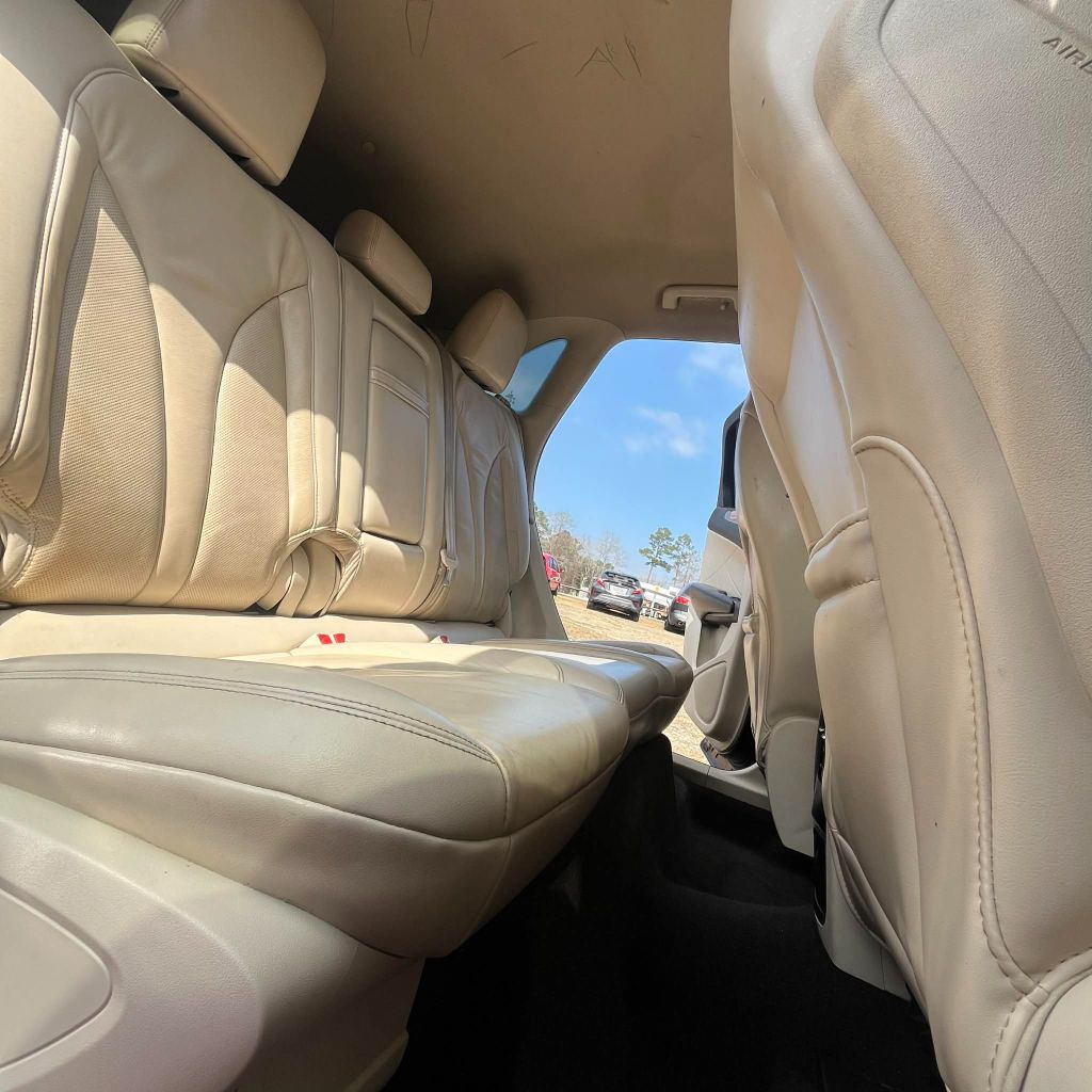 2016 Lincoln MKC - $7,500