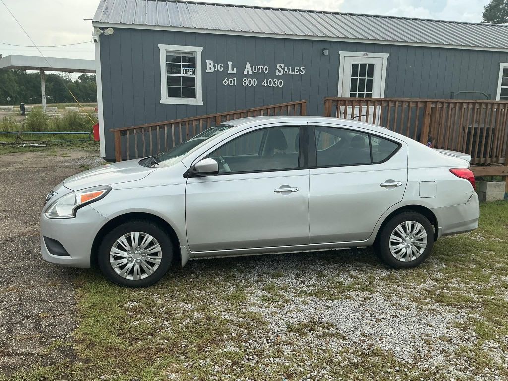 2017 Nissan Versa - $8,500