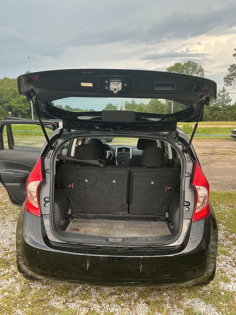 2015 Nissan Versa - $7,500