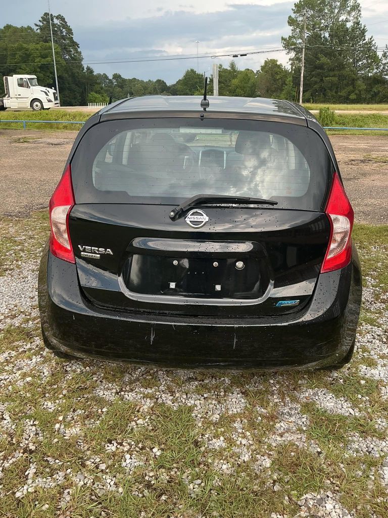 2015 Nissan Versa - $7,500