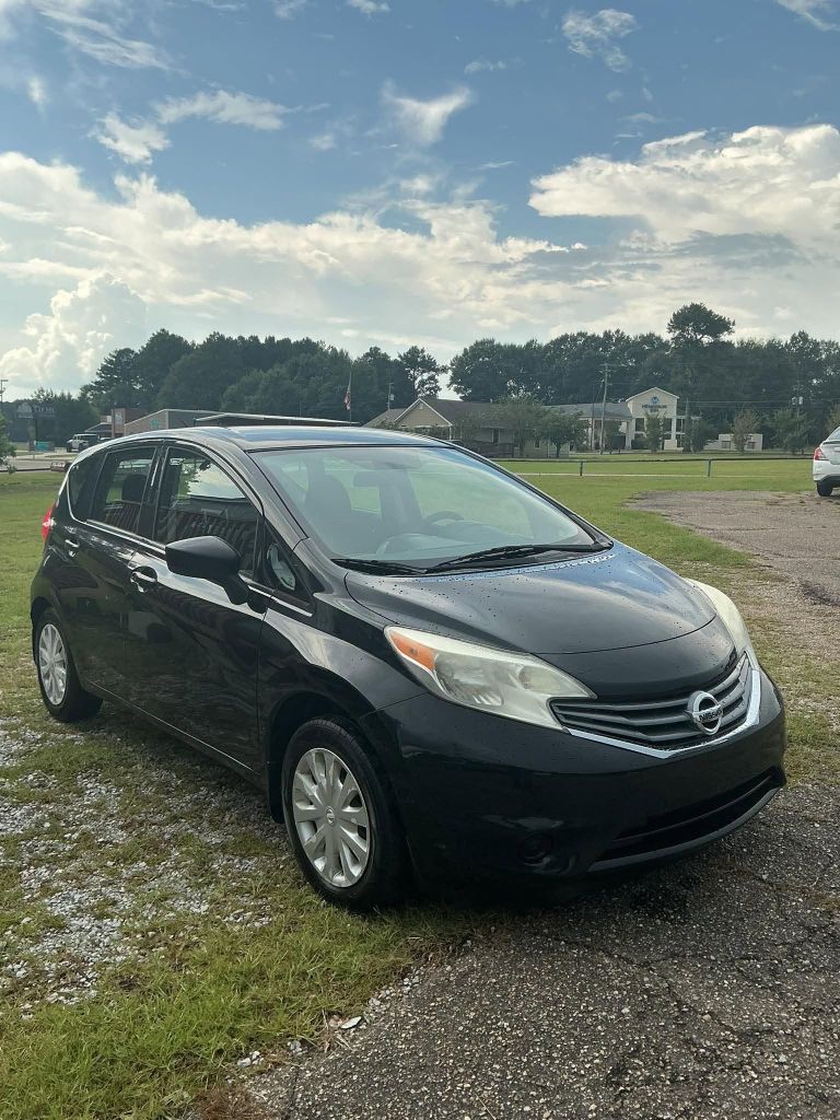 2015 Nissan Versa - $7,500