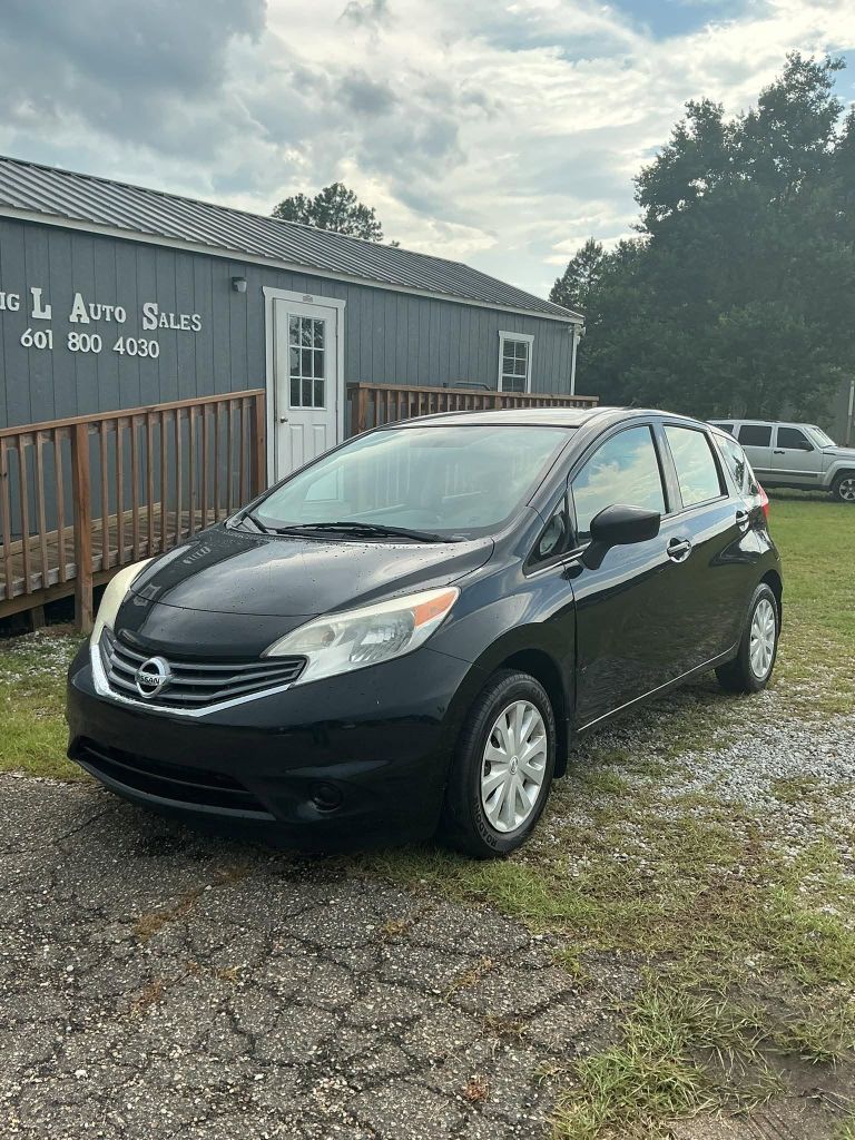 2015 Nissan Versa - $7,500