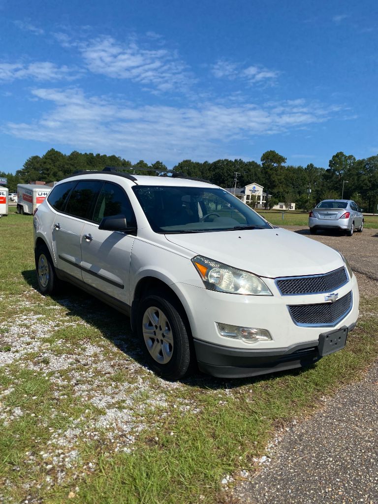 2012 Chevrolet Traverse - $7,500
