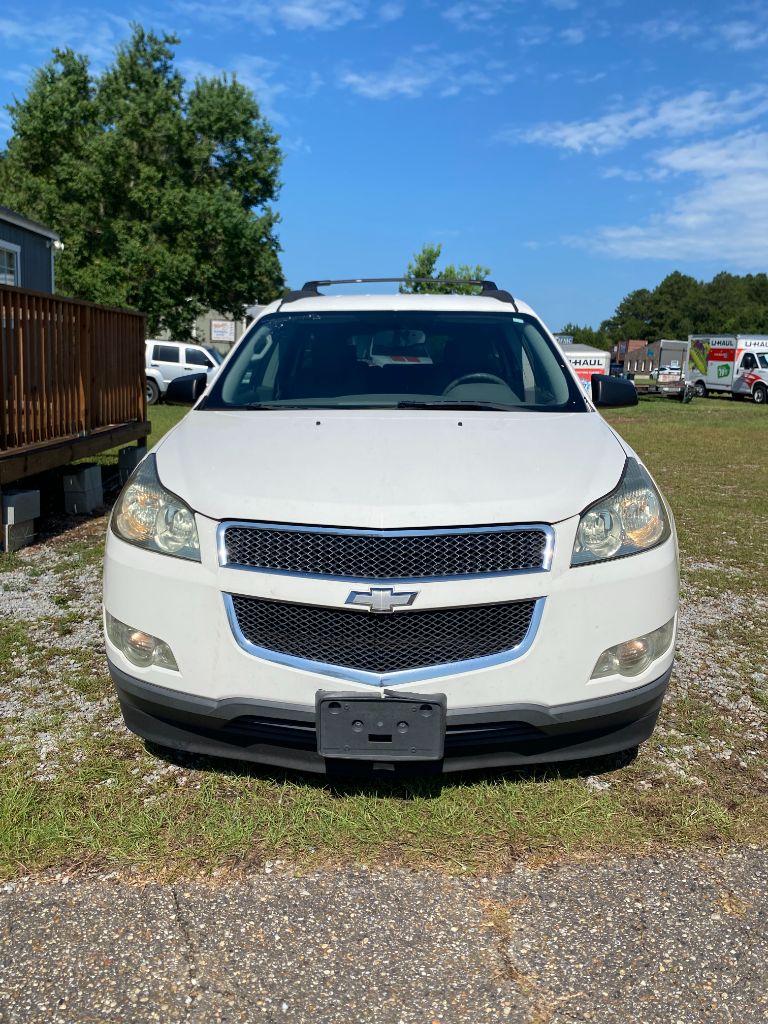 2012 Chevrolet Traverse - $7,500