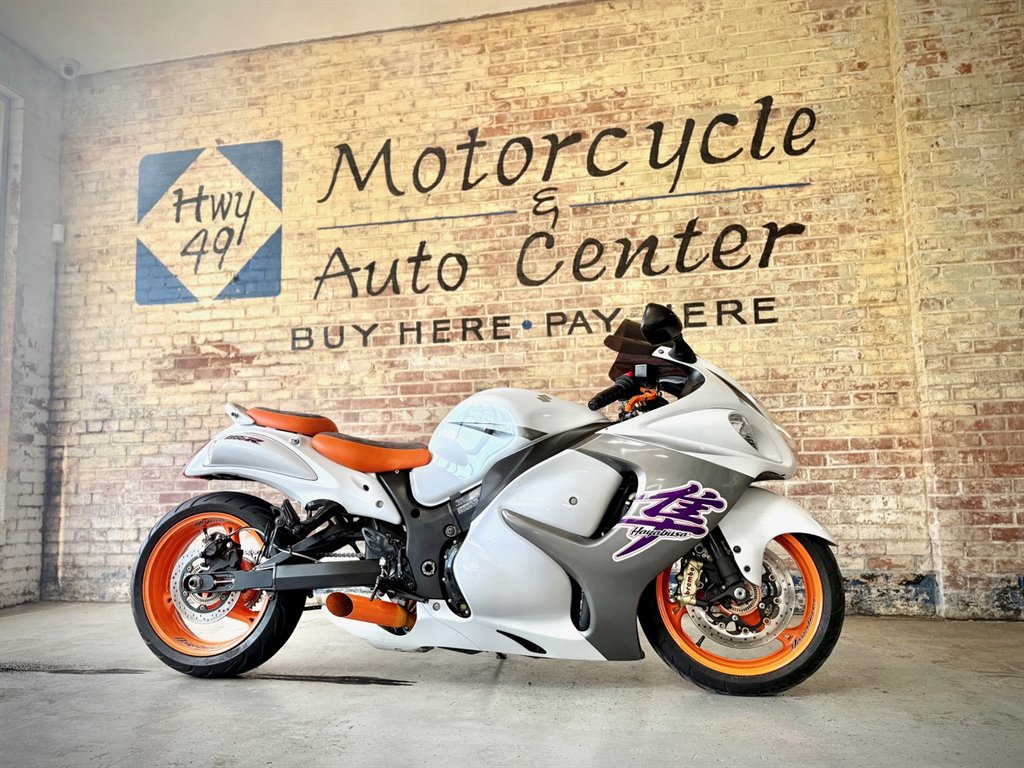 The 2013 Suzuki Hayabusa  photos