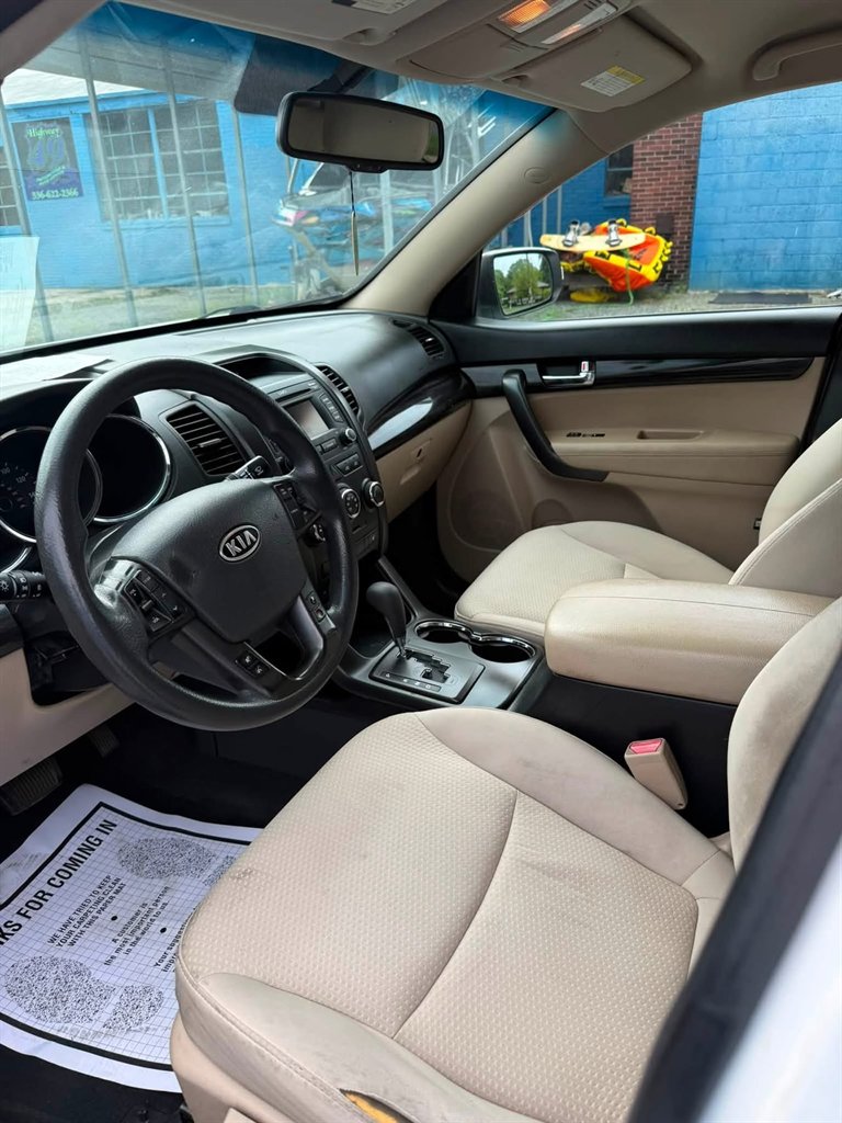 2013 Kia Sorento - $5,995