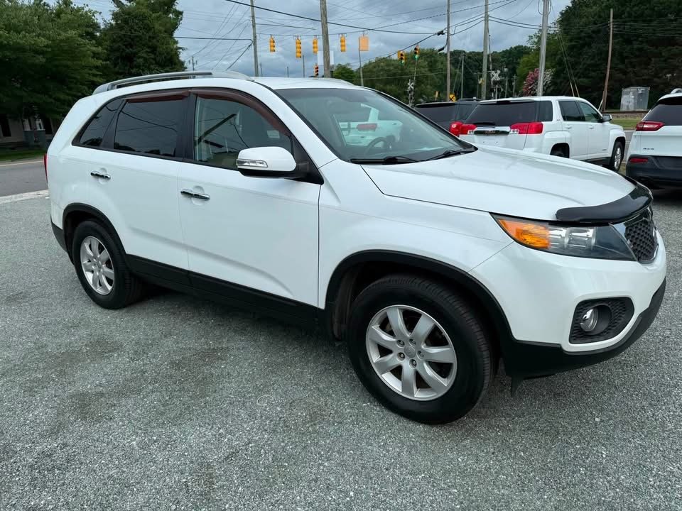 2013 Kia Sorento - $5,995