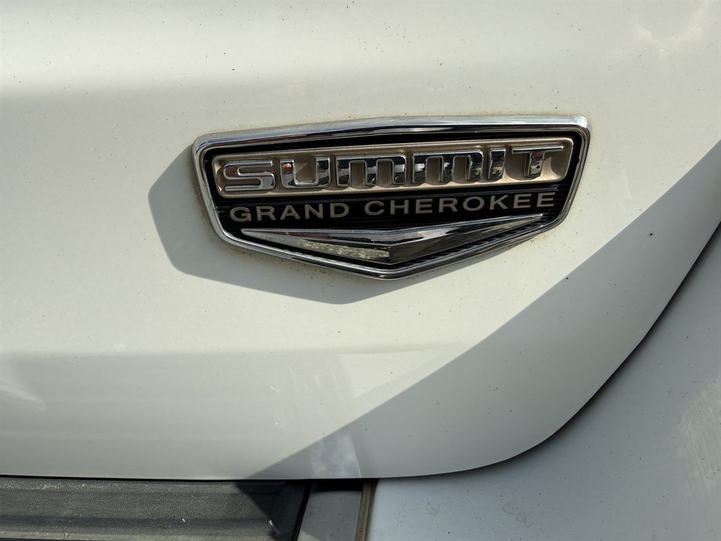 2014 Jeep Cherokee - $10,500