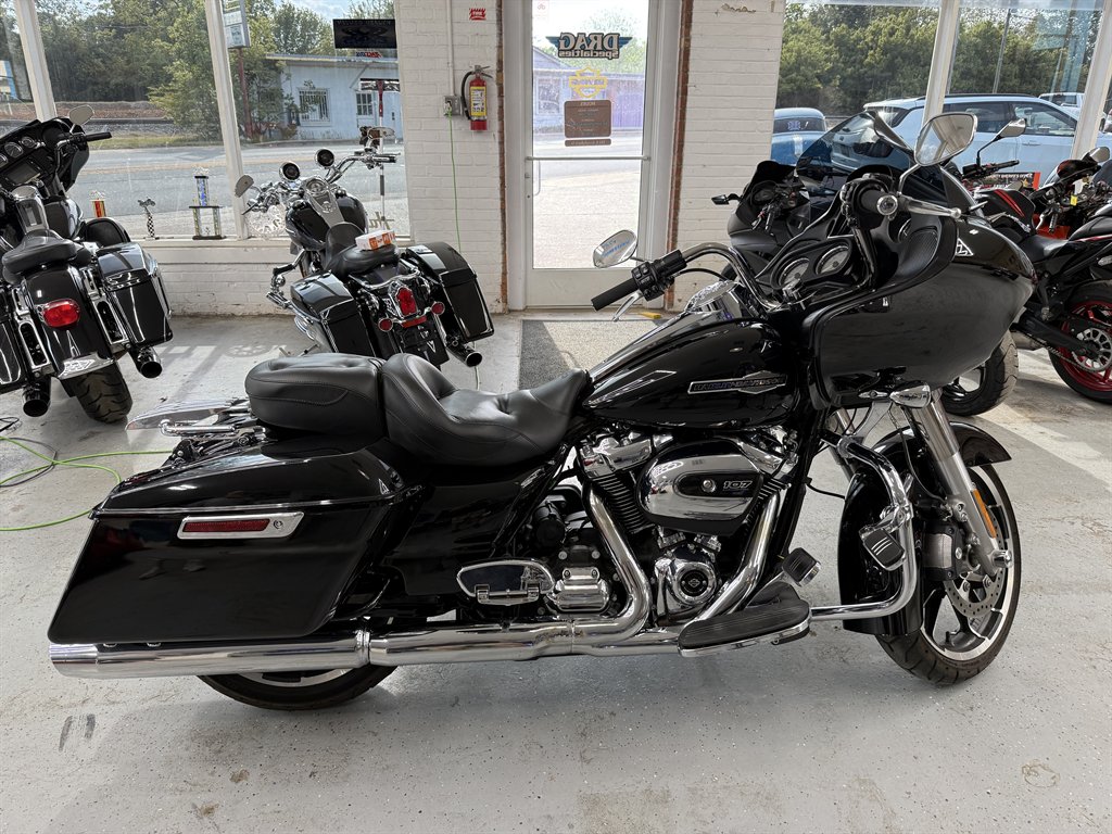 2021 Harley-davidson Road Glide - $16,995