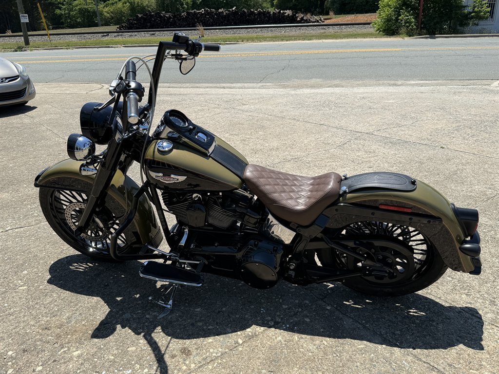 2007 Harley-Davidson FLSTN Softail Deluxe - $11,500