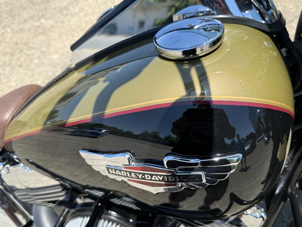 2007 Harley-Davidson FLSTN Softail Deluxe - $11,500