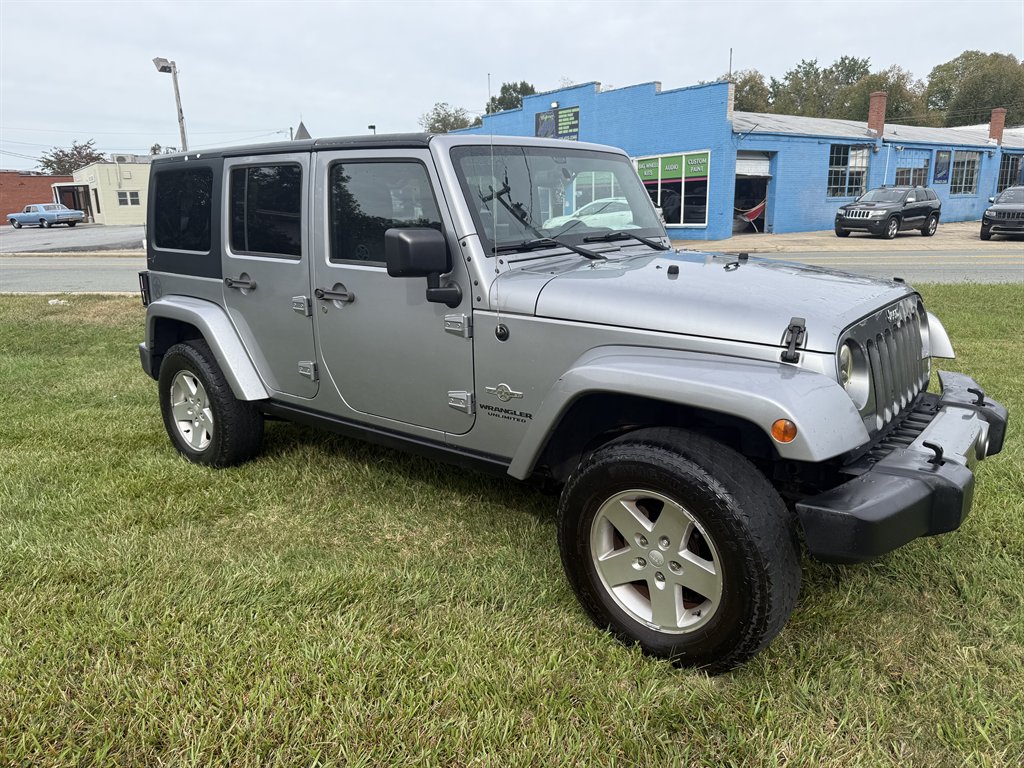 2014 Jeep Wrangler - $7,995