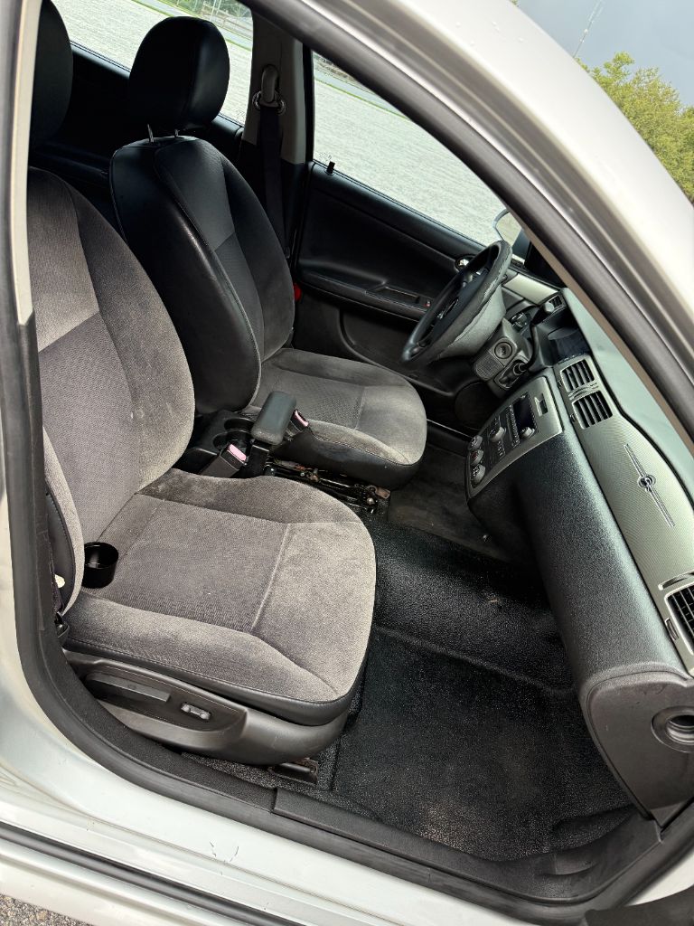 2016 Chevrolet Impala - $10,000