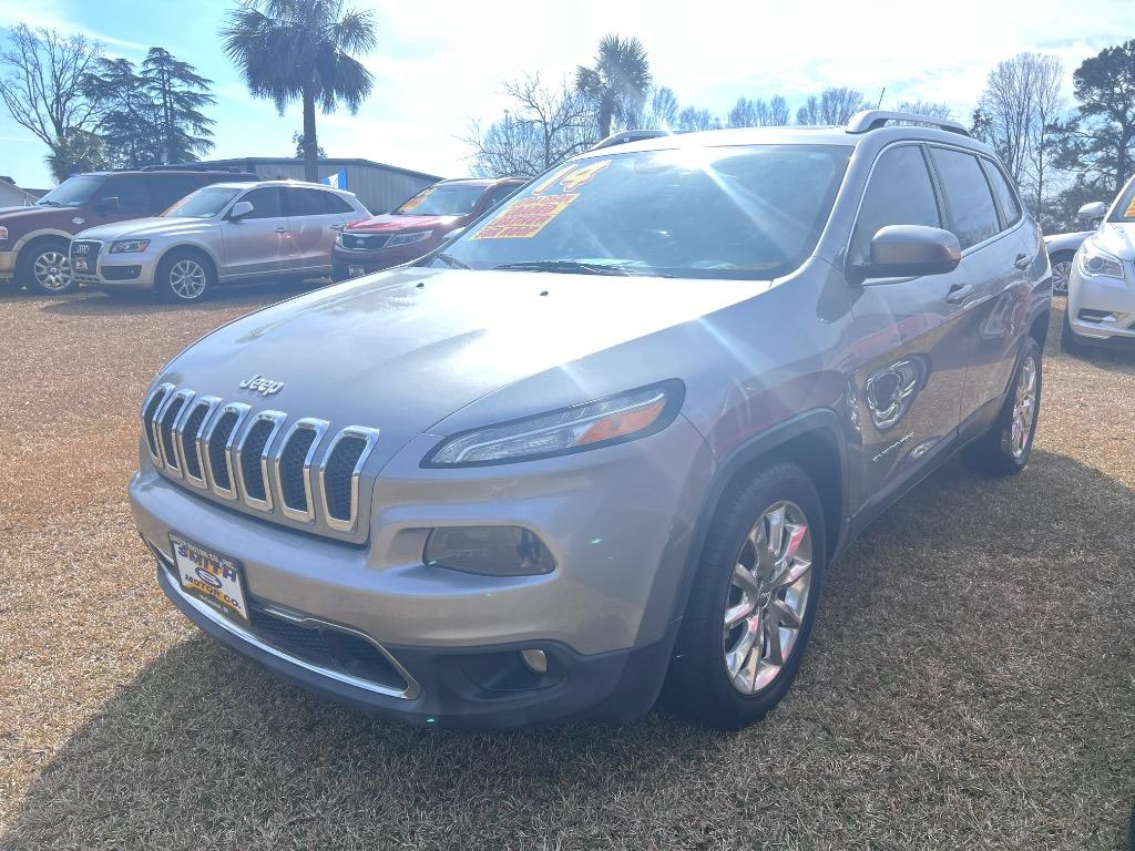 2014 Jeep Cherokee - $12,000