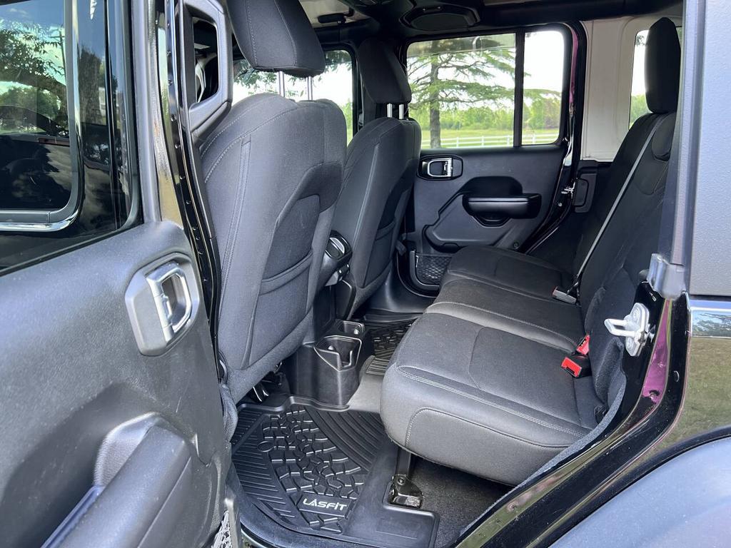 2018 Jeep Wrangler - $26,400