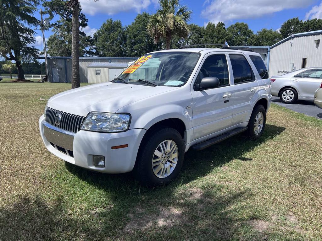 2005 Mercury Mariner - $8,400
