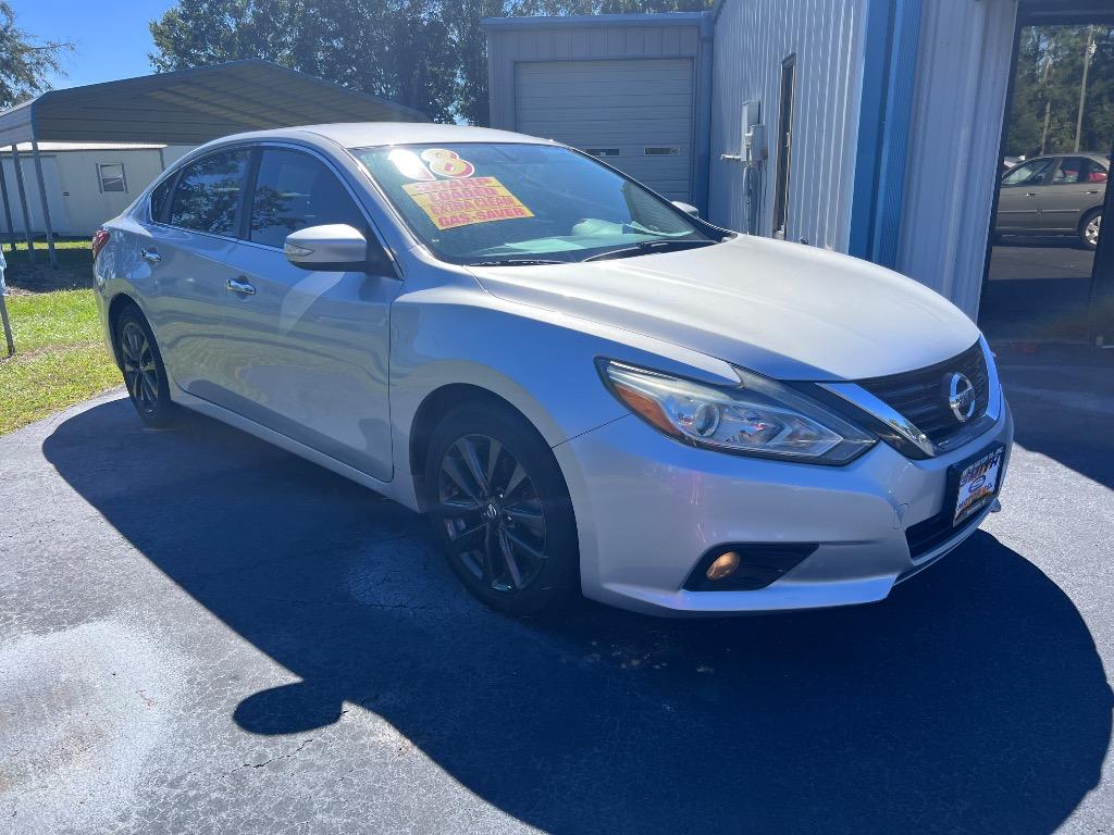 2018 Nissan Altima - $14,800