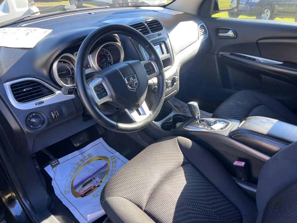 2015 Dodge Journey - $12,800