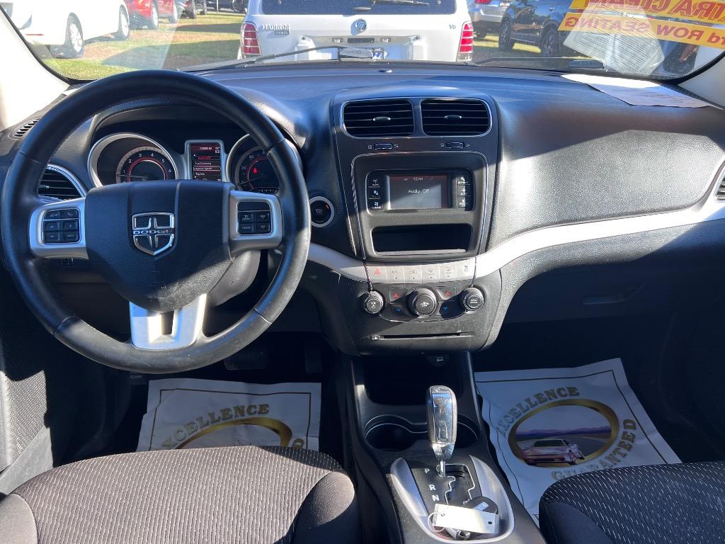 2015 Dodge Journey - $12,800