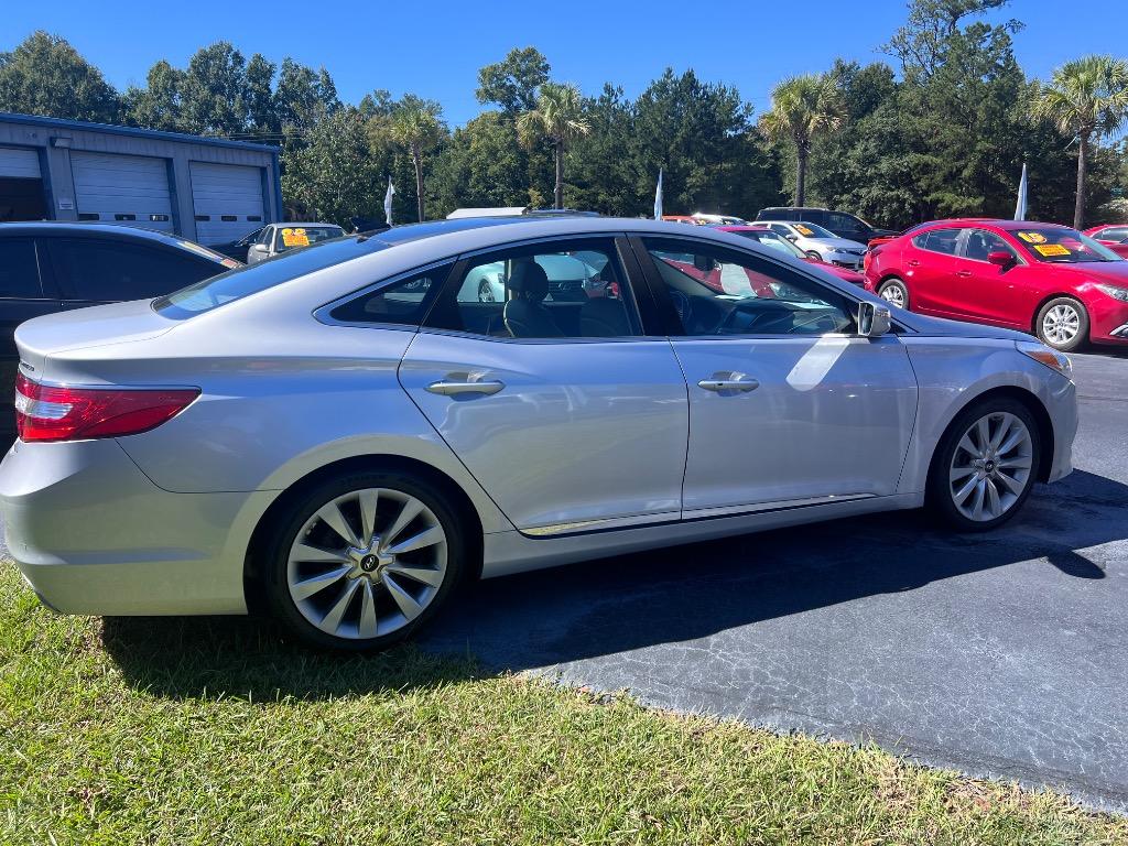 2016 Hyundai Azera - $14,500