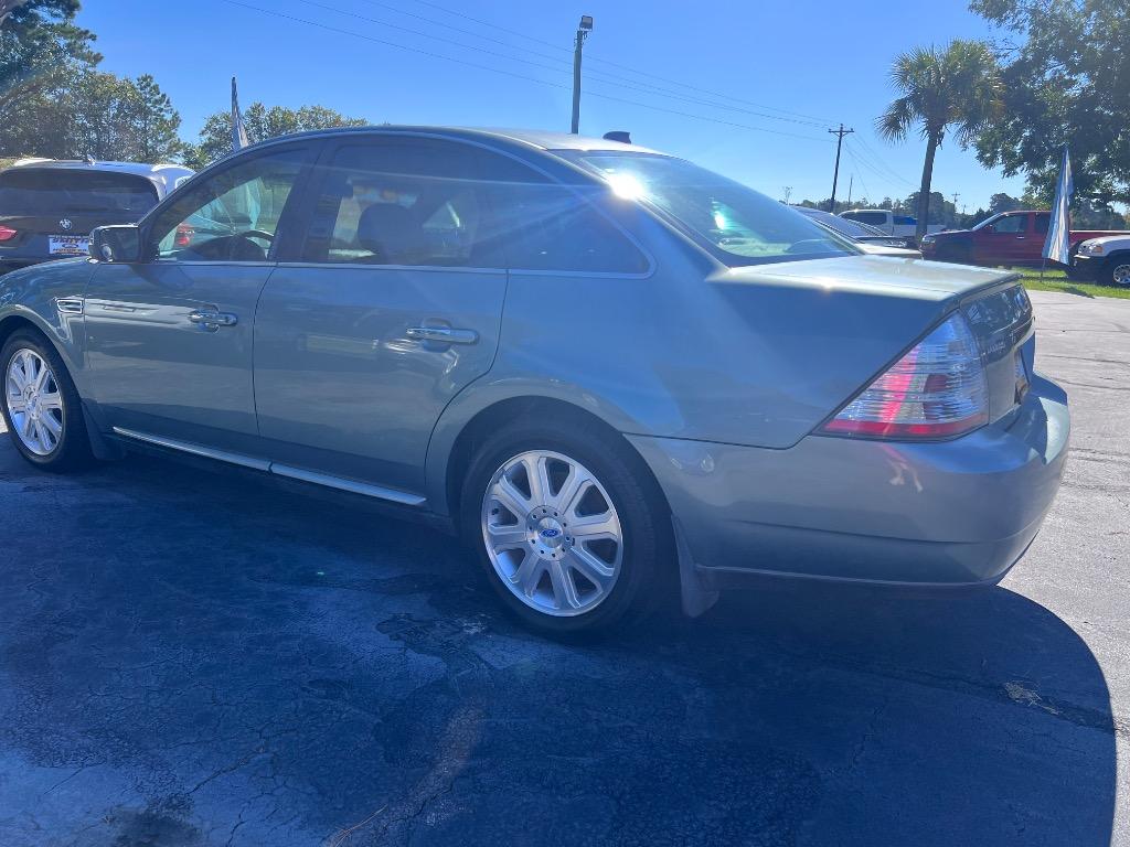 2008 Ford Taurus - $9,200