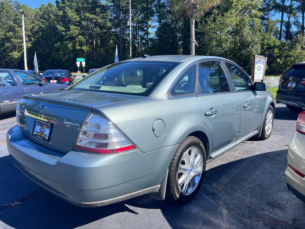 2008 Ford Taurus - $9,200