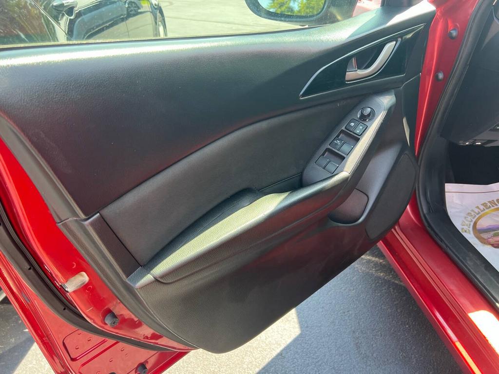 2015 MAZDA MAZDA3 - $12,000