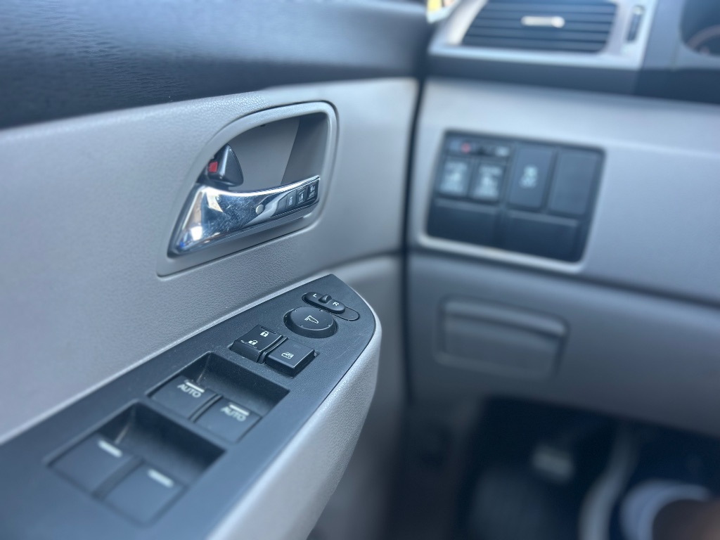 2014 Honda Odyssey EX photo