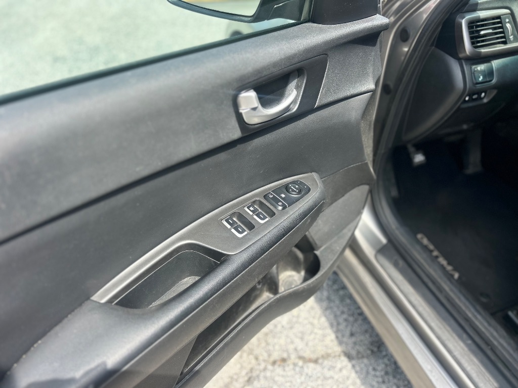 2018 Kia Optima - $7,995