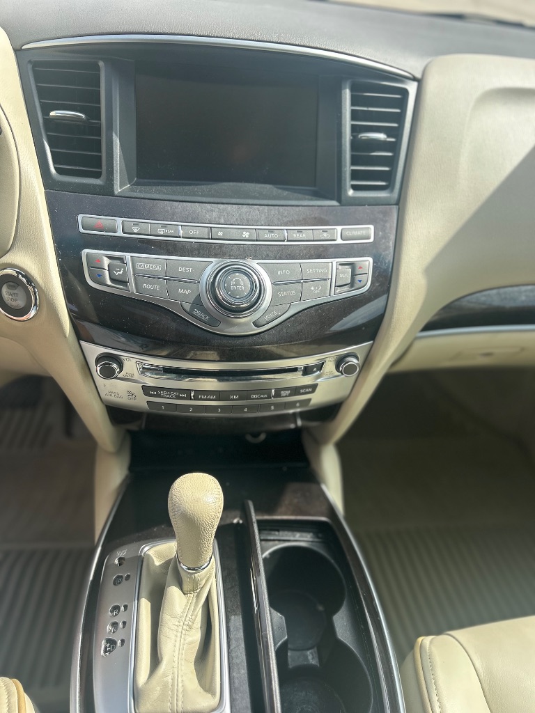 2013 Infiniti JX35 photo