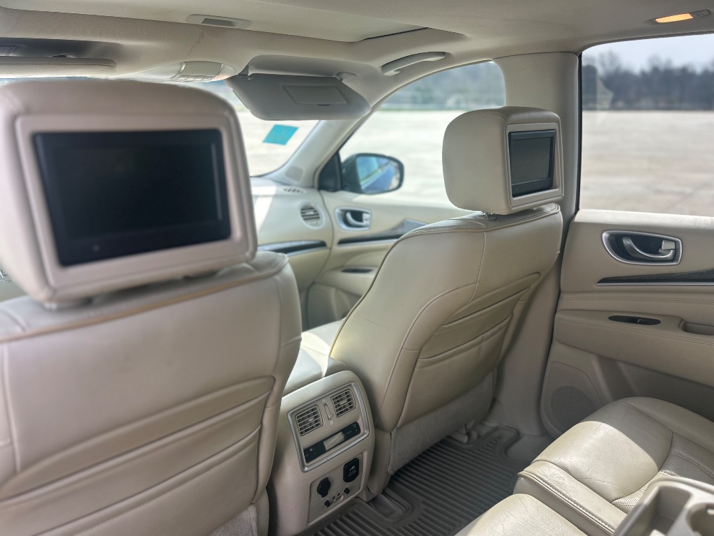2013 Infiniti JX35 photo