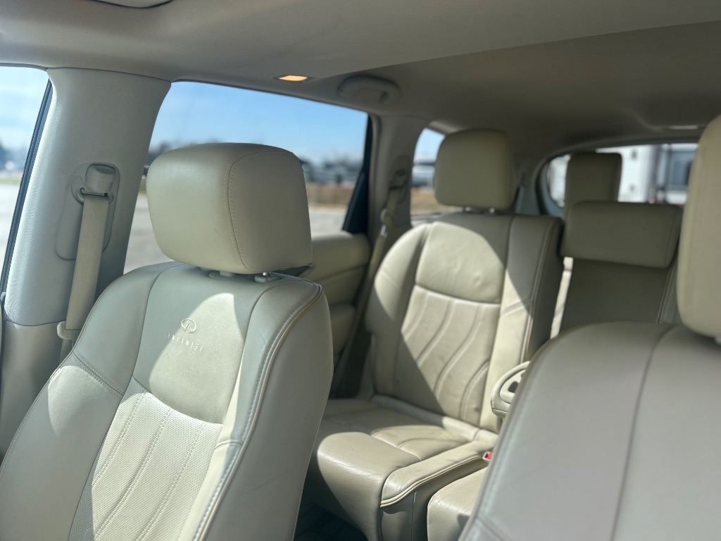2013 Infiniti JX35 photo