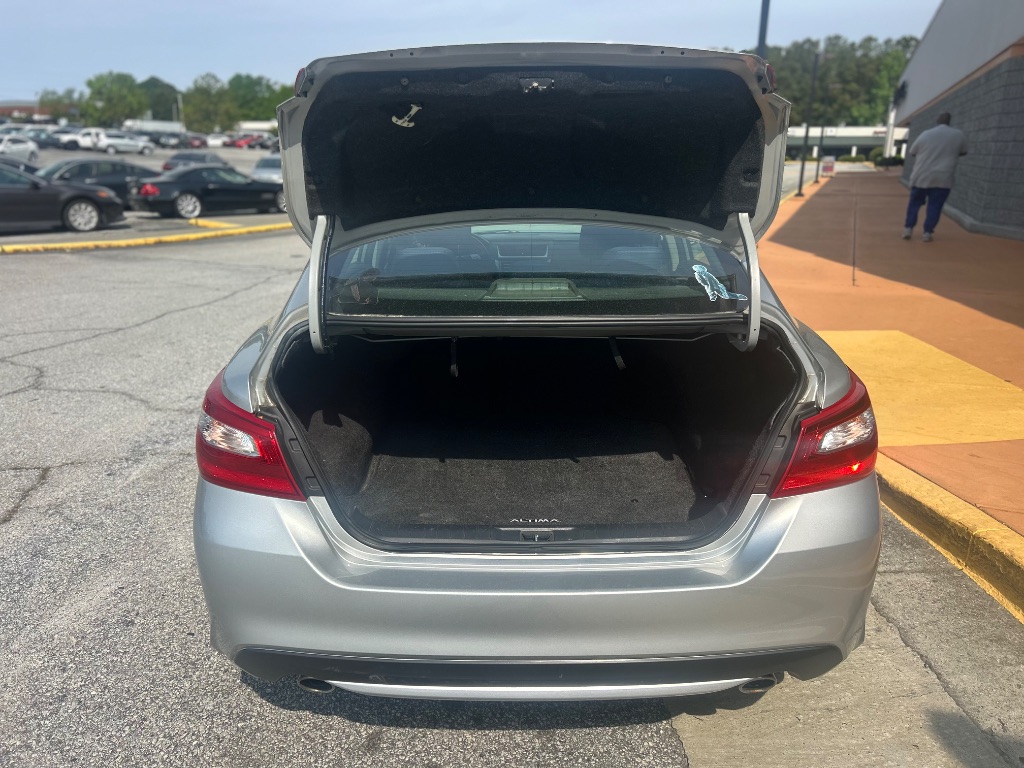 2017 Nissan Altima S photo