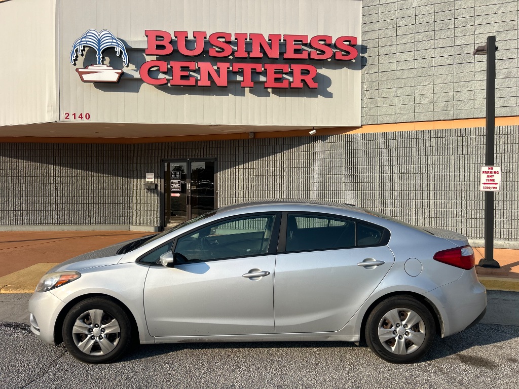 2016 Kia Forte - $4,500