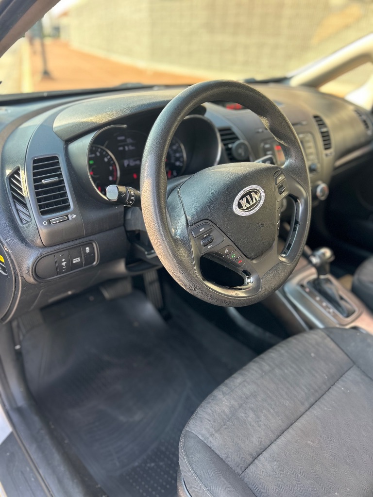 2016 Kia Forte - $4,500