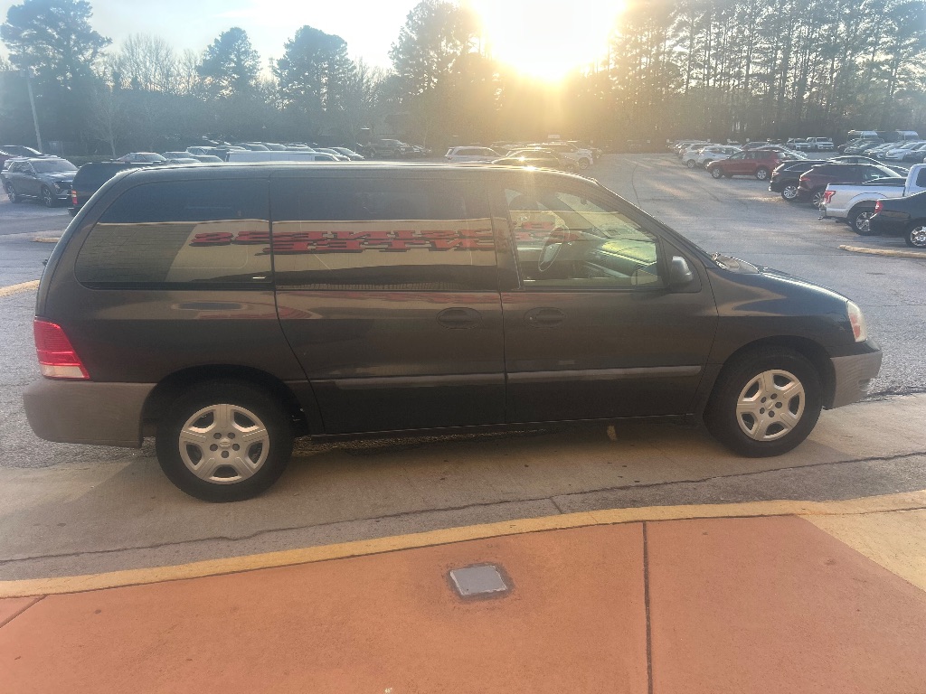 2007 Ford E-150 - $4,799