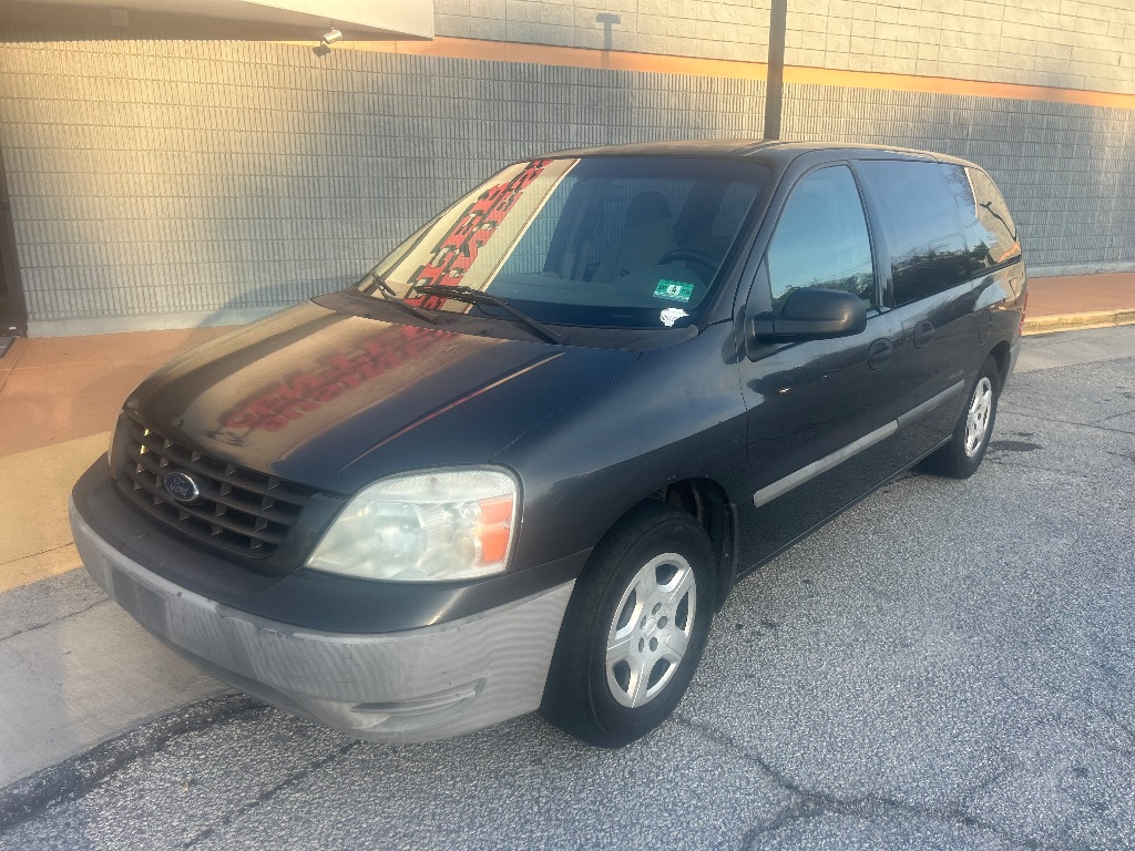 2007 Ford E-150 - $4,799