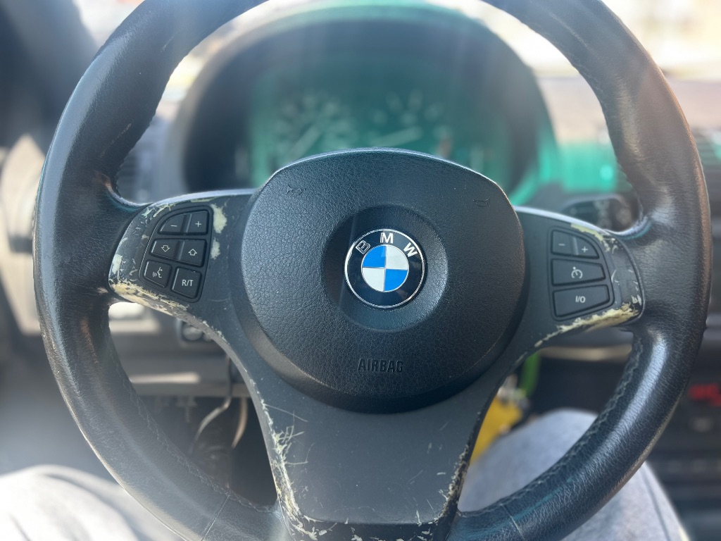 2004 BMW X5 3.0i photo