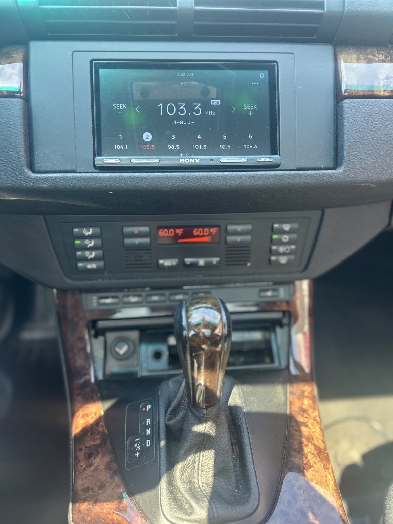 2004 BMW X5 3.0i photo