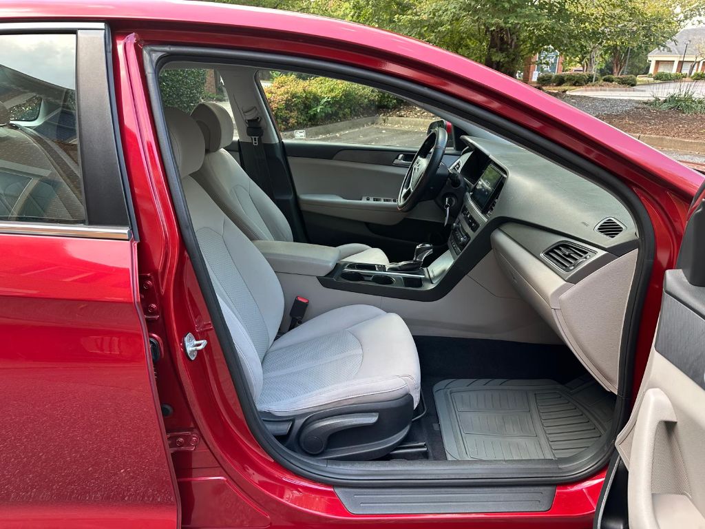 2017 Hyundai Sonata - $4,995