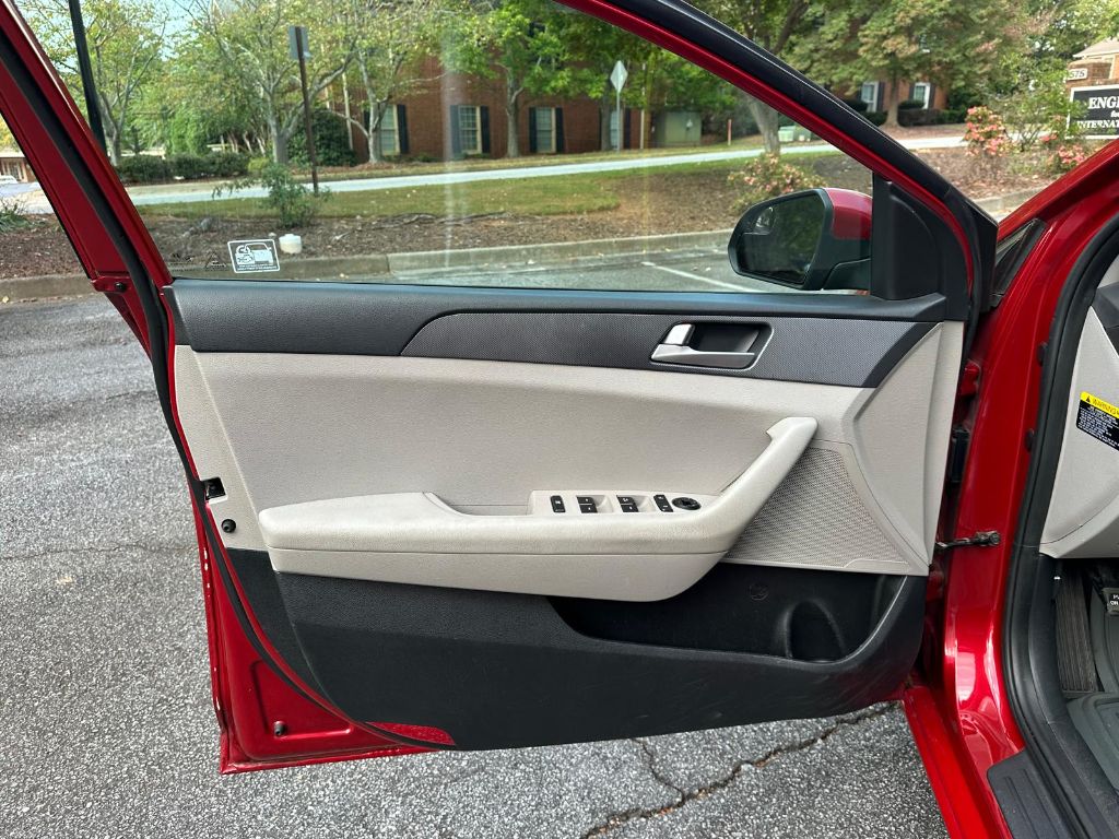 2017 Hyundai Sonata - $4,995