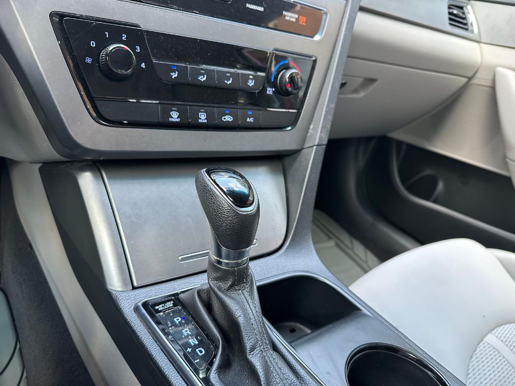 2017 Hyundai Sonata - $4,995