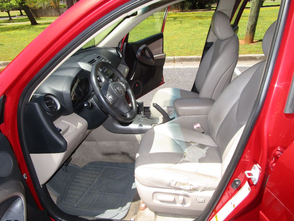 2007 Toyota RAV4 Limited photo
