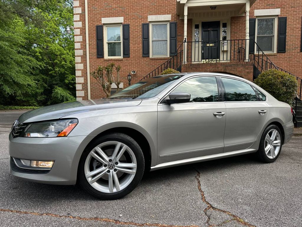 2013 Volkswagen Passat TDI SE photo