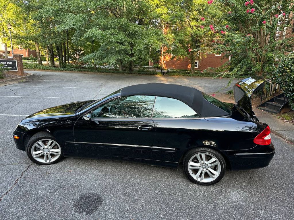 2008 Mercedes-Benz CLK-Class - $4,995